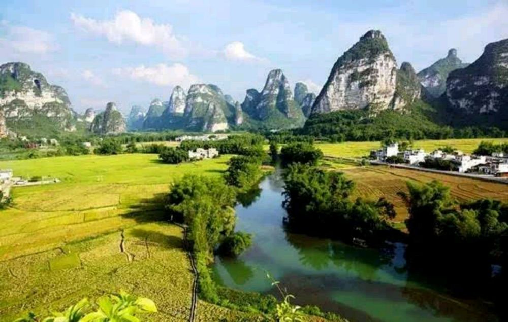 广西之声，向听众朋友们问好！